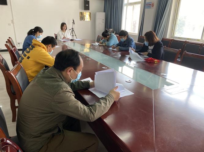解放门街道召开退役军人服务站工作会议